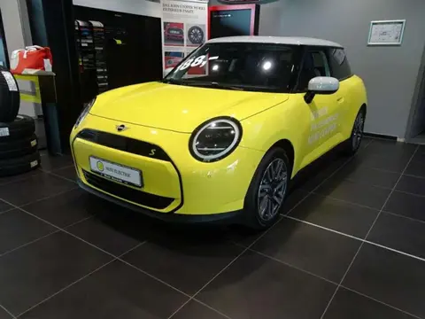 Used MINI COOPER Electric 2024 Ad 