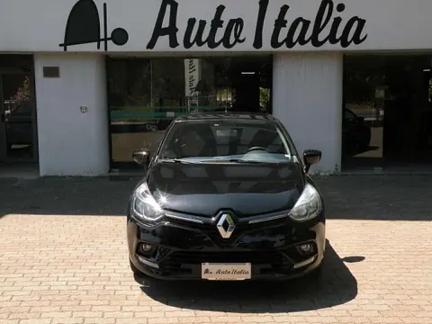 Used RENAULT CLIO Diesel 2018 Ad 