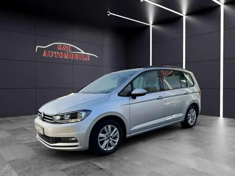 Used VOLKSWAGEN TOURAN Diesel 2021 Ad 