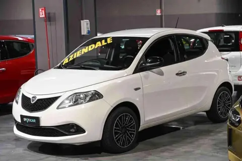 Annonce LANCIA YPSILON Hybride 2021 d'occasion 