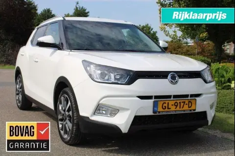 Used SSANGYONG TIVOLI Petrol 2015 Ad 