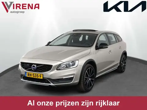 Annonce VOLVO V60 Essence 2018 d'occasion 