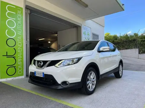 Annonce NISSAN QASHQAI Essence 2015 d'occasion 