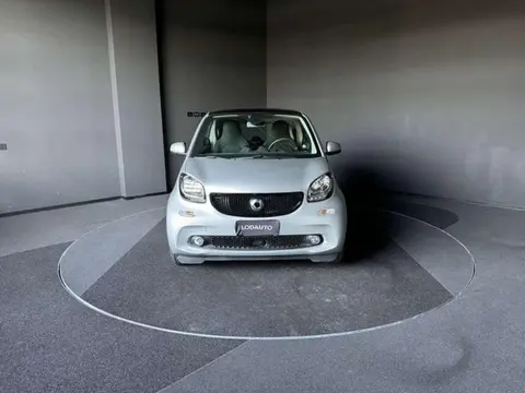 Annonce SMART FORTWO Essence 2018 d'occasion 