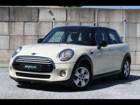 Annonce MINI COOPER Essence 2014 d'occasion 