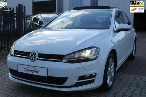 Used VOLKSWAGEN GOLF Petrol 2015 Ad 