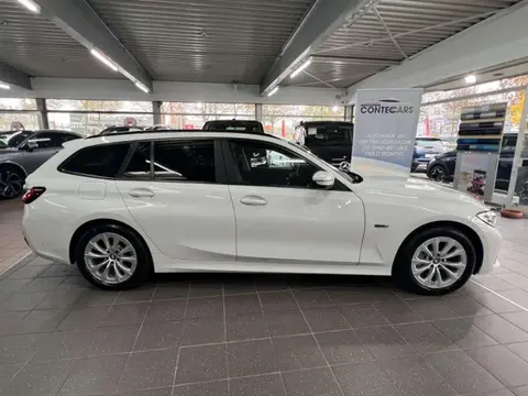 Used BMW SERIE 3 Hybrid 2022 Ad 