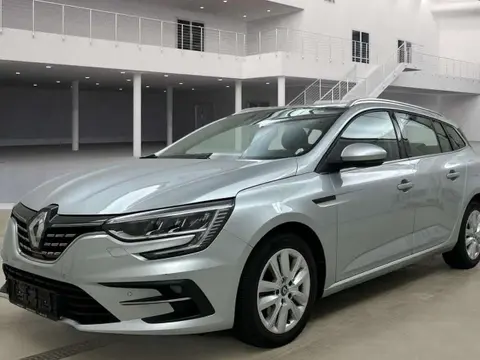 Used RENAULT MEGANE Hybrid 2021 Ad 