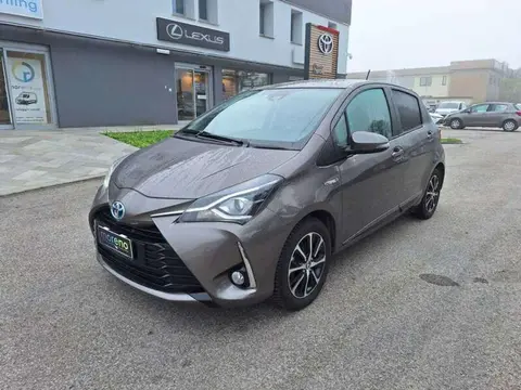 Used TOYOTA YARIS Hybrid 2020 Ad 