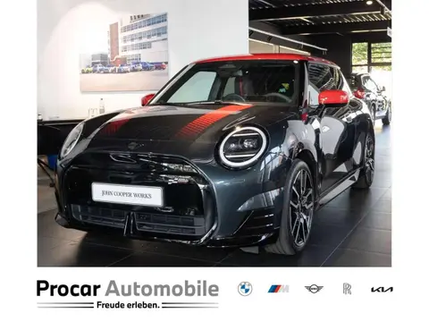 Used MINI COOPER Electric 2024 Ad Germany