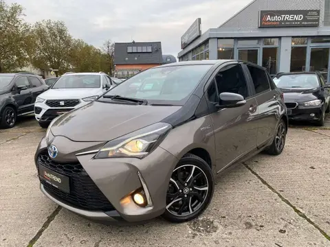 Used TOYOTA YARIS Hybrid 2018 Ad 