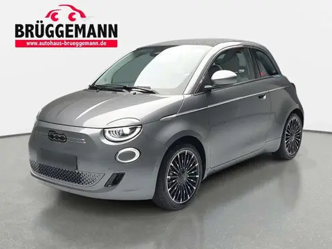 Used FIAT 500C Electric 2023 Ad 