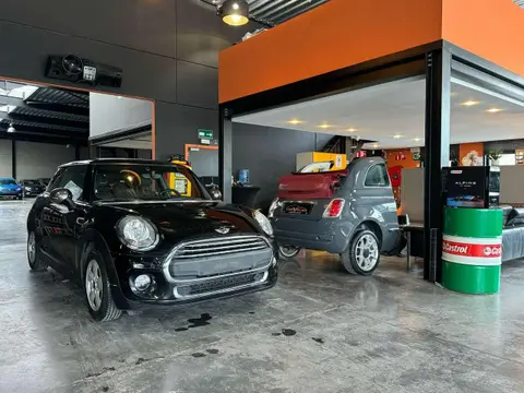 Used MINI ONE Diesel 2015 Ad Belgium