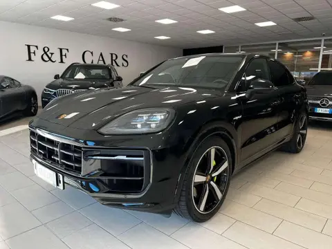 Used PORSCHE CAYENNE Hybrid 2023 Ad 