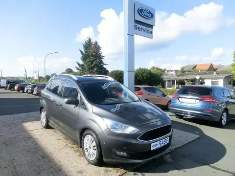 Used FORD GRAND C-MAX Petrol 2019 Ad 