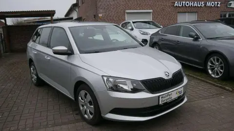 Annonce SKODA FABIA Essence 2017 d'occasion 