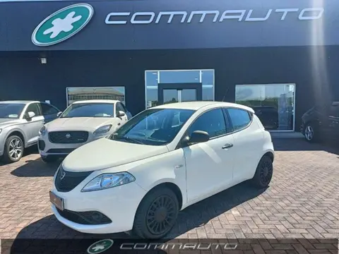 Annonce LANCIA YPSILON Essence 2018 d'occasion 