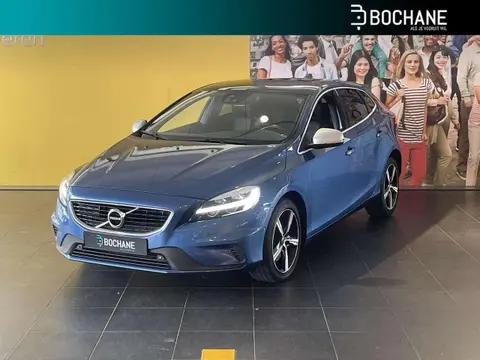 Annonce VOLVO V40 Essence 2019 d'occasion 