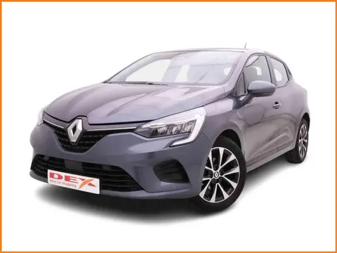 Used RENAULT CLIO Petrol 2022 Ad Belgium