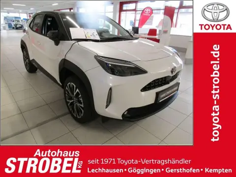 Used TOYOTA YARIS Hybrid 2023 Ad Germany