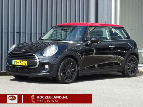 Used MINI ONE Petrol 2017 Ad 