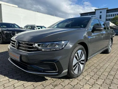 Used VOLKSWAGEN PASSAT Hybrid 2021 Ad 