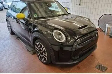 Used MINI COOPER Electric 2021 Ad 