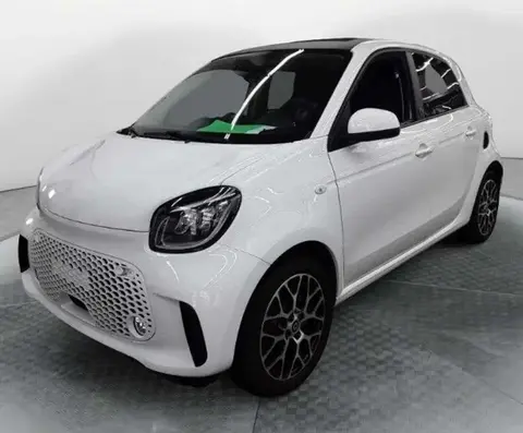 Used SMART FORFOUR Electric 2021 Ad 