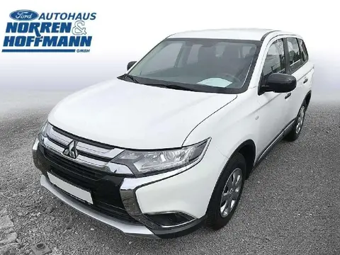 Used MITSUBISHI OUTLANDER Petrol 2016 Ad 