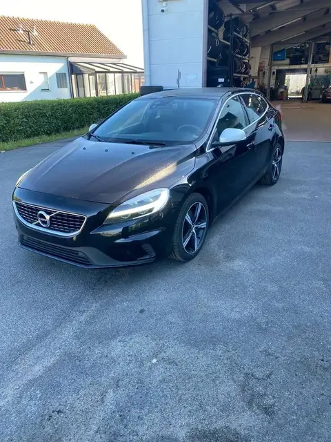 Used VOLVO V40 Petrol 2019 Ad 