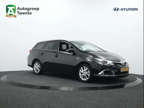 Used TOYOTA AURIS Hybrid 2015 Ad 