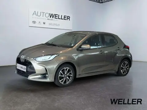 Annonce TOYOTA YARIS Essence 2021 d'occasion Allemagne