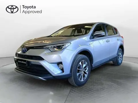 Used TOYOTA RAV4 Hybrid 2017 Ad 