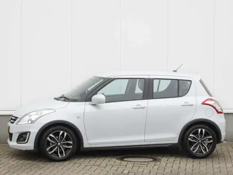 Annonce SUZUKI SWIFT Essence 2015 d'occasion 