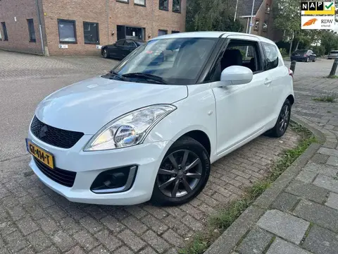 Annonce SUZUKI SWIFT Essence 2015 d'occasion 