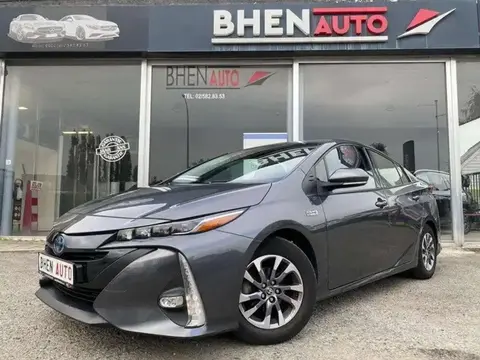 Used TOYOTA PRIUS Hybrid 2019 Ad 