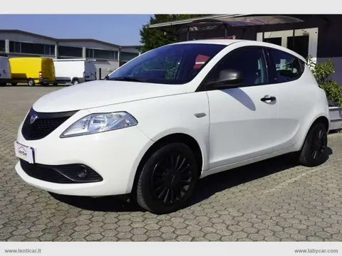 Annonce LANCIA YPSILON Essence 2019 d'occasion 