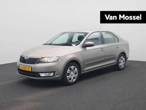 Used SKODA RAPID Petrol 2014 Ad 