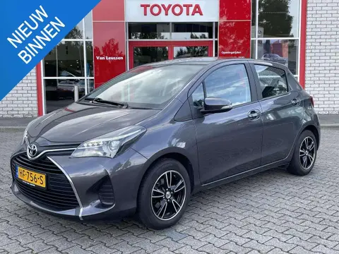 Annonce TOYOTA YARIS Essence 2015 d'occasion 