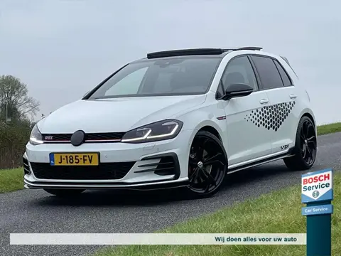 Used VOLKSWAGEN GOLF Petrol 2019 Ad 