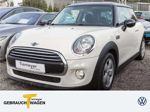 Used MINI COOPER Petrol 2015 Ad 