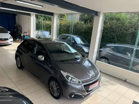 Used PEUGEOT 208 Petrol 2018 Ad 