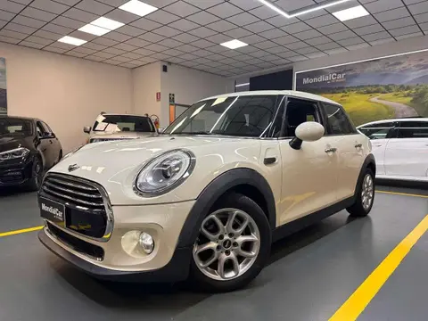 Used MINI COOPER Diesel 2016 Ad 