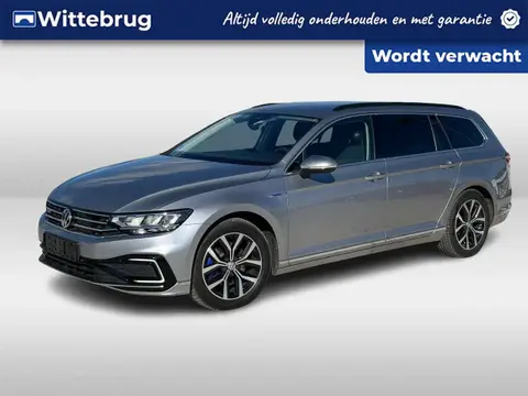 Used VOLKSWAGEN PASSAT Hybrid 2020 Ad 