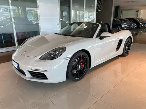 Used PORSCHE BOXSTER Petrol 2017 Ad 