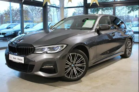 Used BMW SERIE 3 Hybrid 2019 Ad 