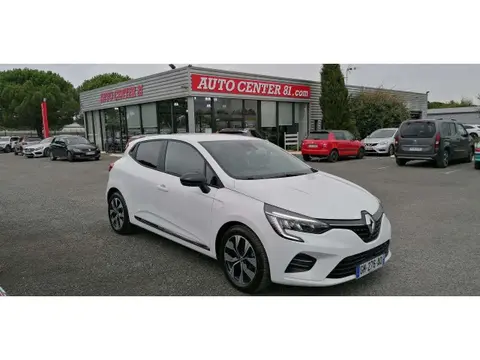 Annonce RENAULT CLIO Essence 2023 d'occasion 