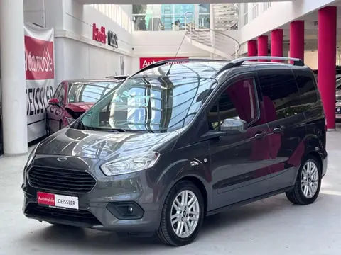 Used FORD TOURNEO Petrol 2019 Ad 