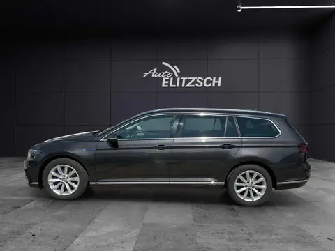 Used VOLKSWAGEN PASSAT Hybrid 2020 Ad 