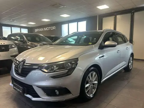 Annonce RENAULT MEGANE Diesel 2018 d'occasion 